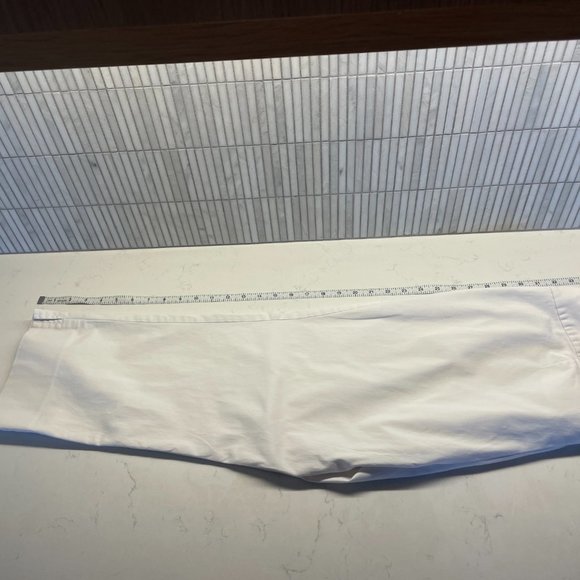 Lilly Pulitzer Palm Beach Fit Pants  in White, Size 14 - Picture 4 of 7